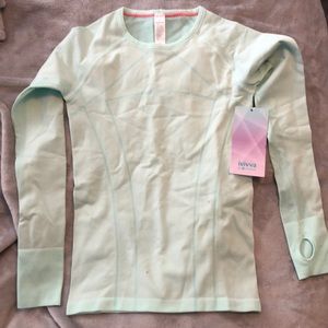 Girls size 12 lululemon ivivva long sleeve
